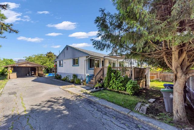 12587 113 Avenue, Surrey