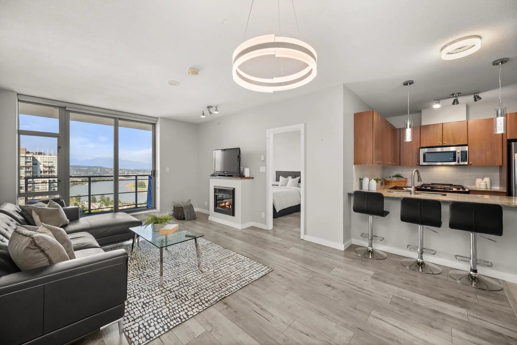 280 Ross Drive 2103, New Westminster