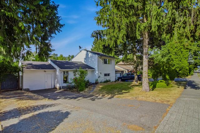 26549 32 Avenue, Langley
