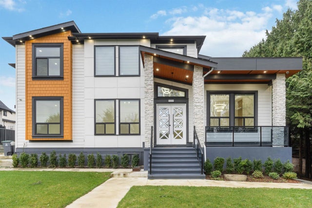 5468 184 Street, Surrey