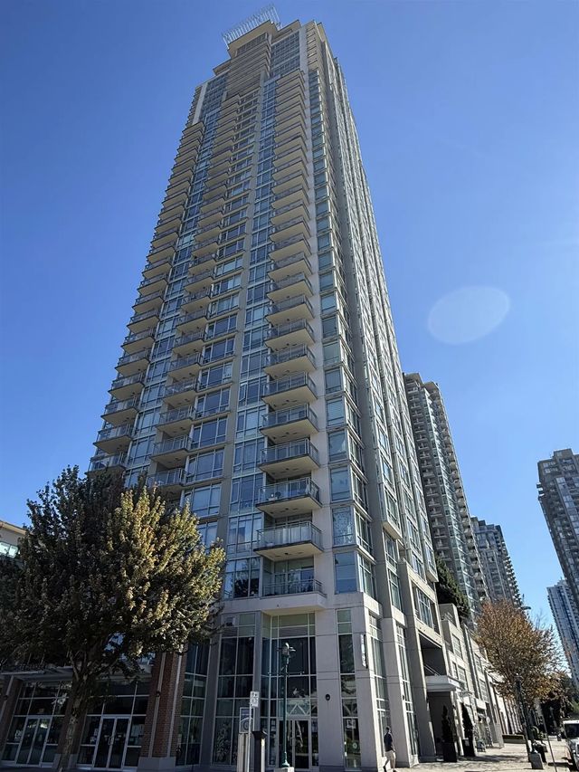 2955 Atlantic Avenue 1605, Coquitlam