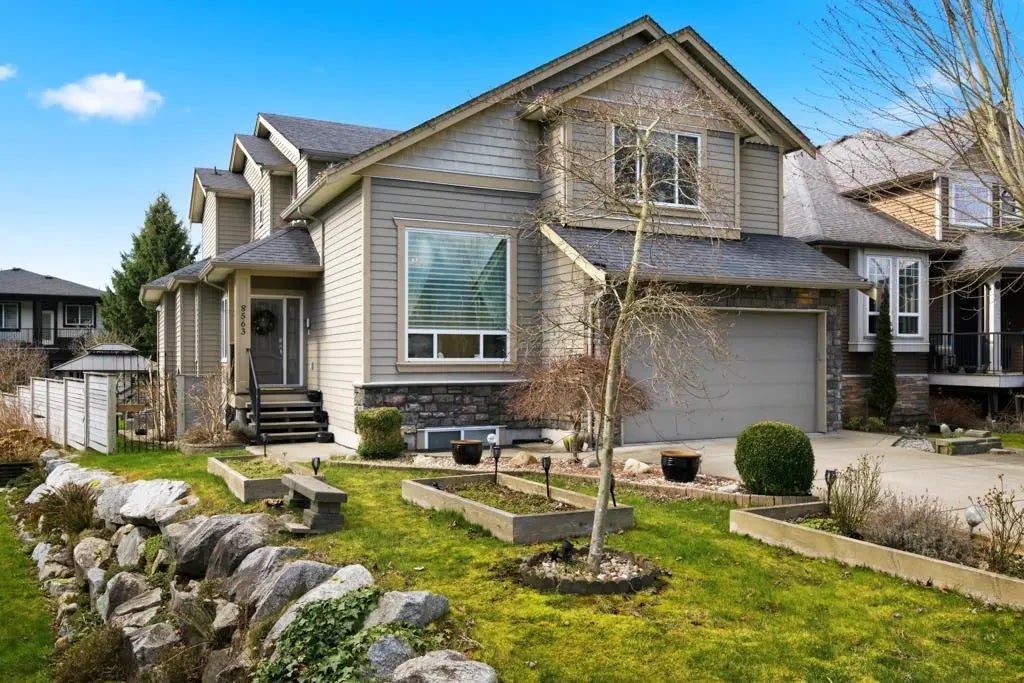 8563 Tupper Boulevard, Mission