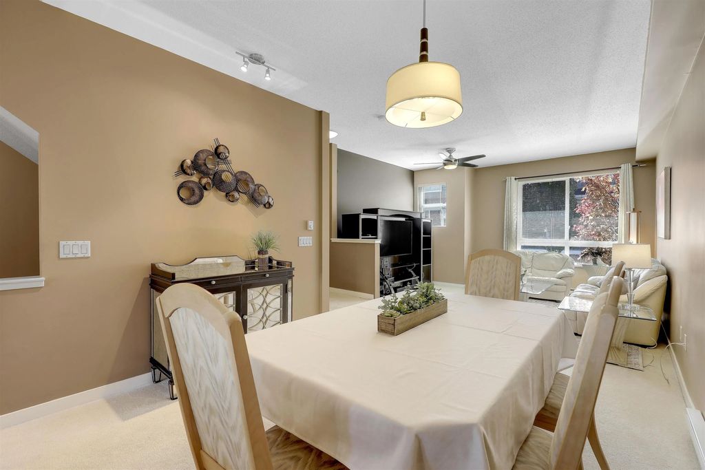 2729 158 Street 53, Surrey