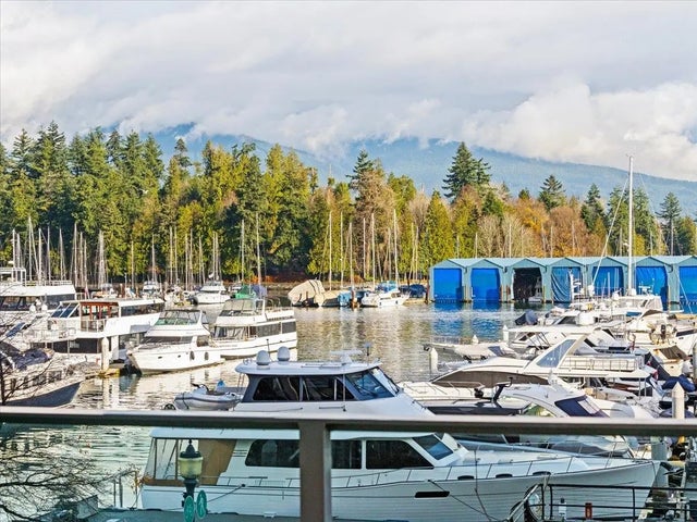 1717 Bayshore Drive 205, Vancouver