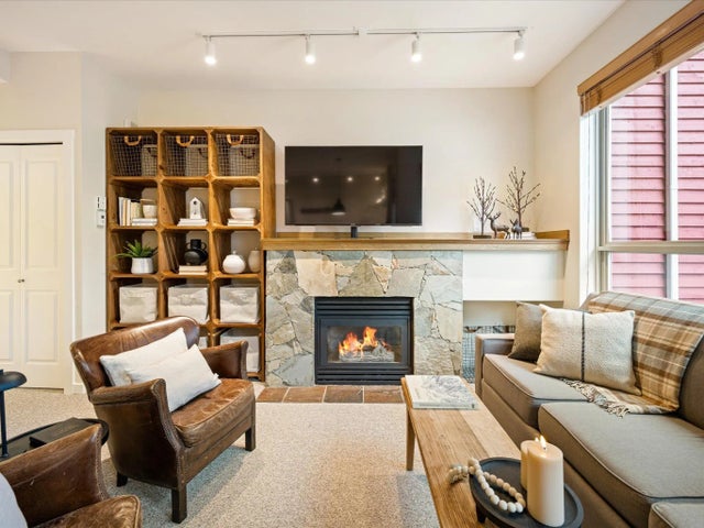 4385 Northlands Boulevard 16, Whistler