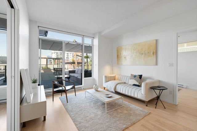 133 E 8th Avenue 206, Vancouver