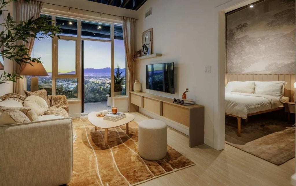 3633 Willingdon Avenue 202, Burnaby