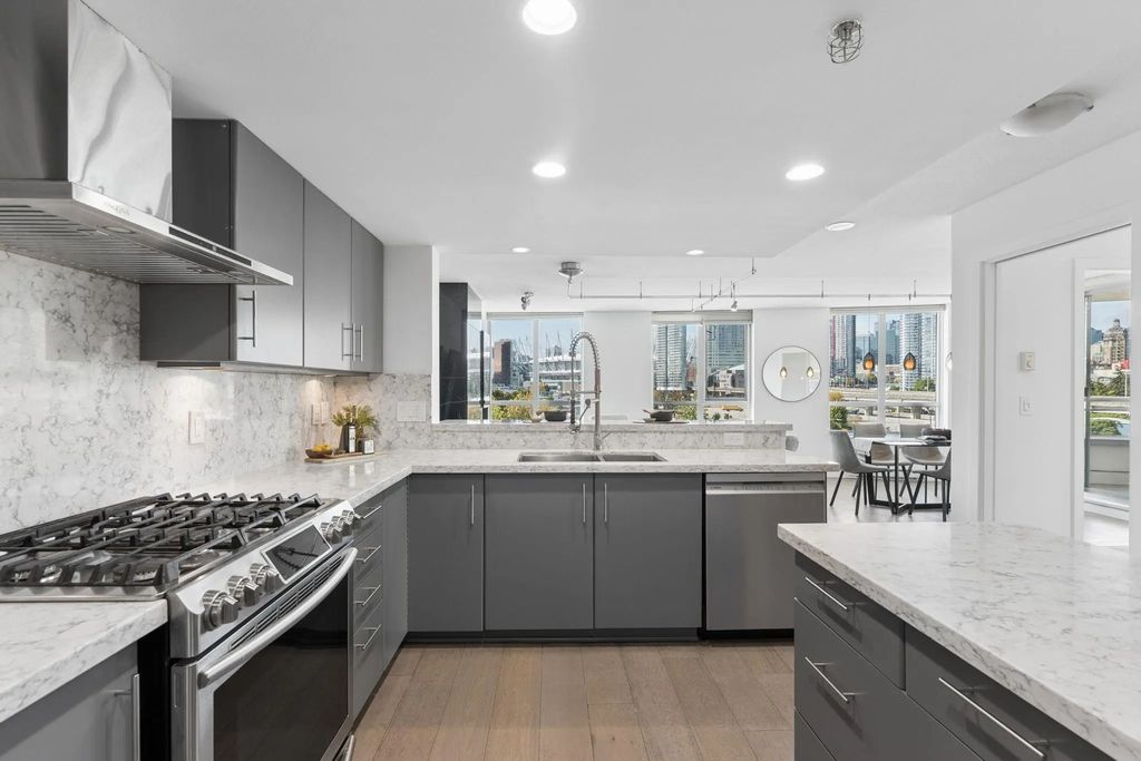 120 Milross Avenue 506, Vancouver
