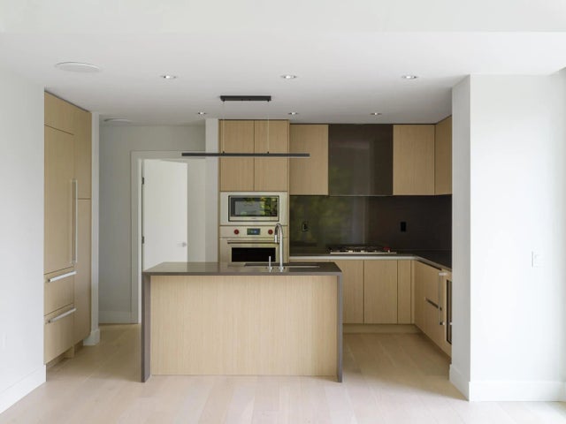 3636 W 39th Avenue 302, Vancouver