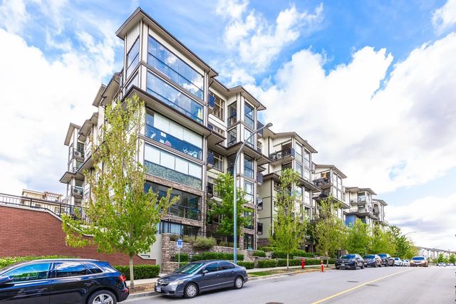 8538 203a Street 201, Langley