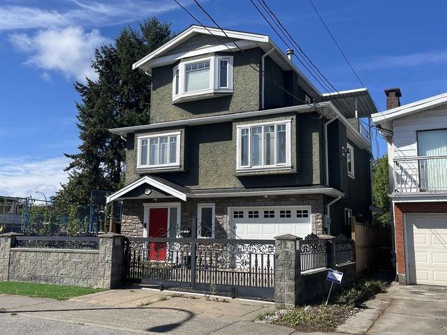 6167 Commercial Street, Vancouver