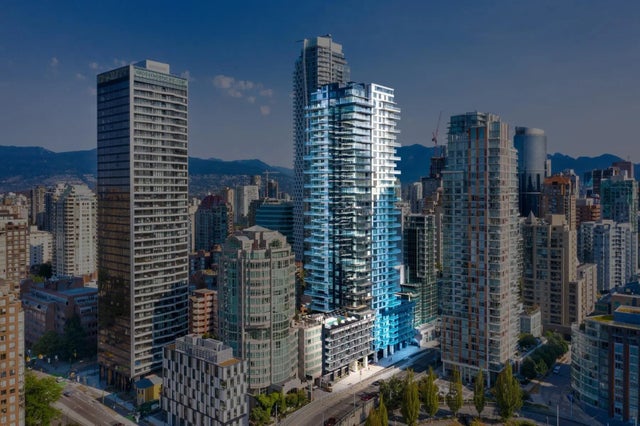 1335 Howe Street 2504, Vancouver