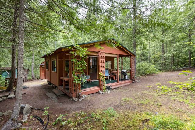 9540 Pemberton Portage Road, Pemberton
