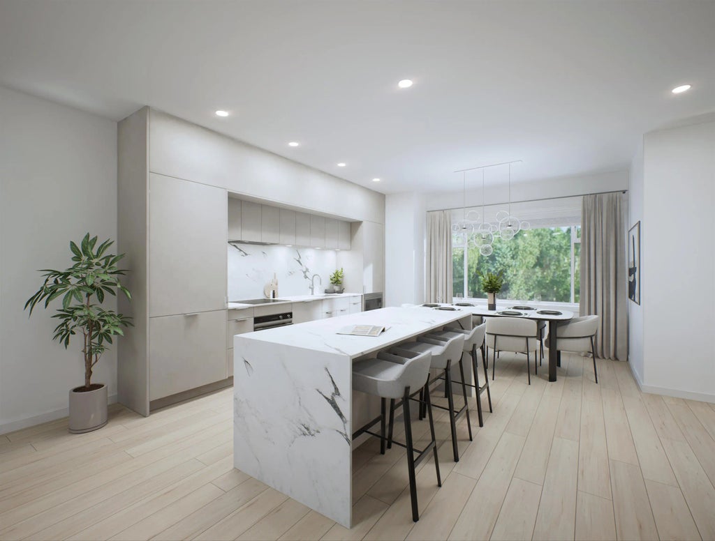 433 E 3rd Street 111, North Vancouver