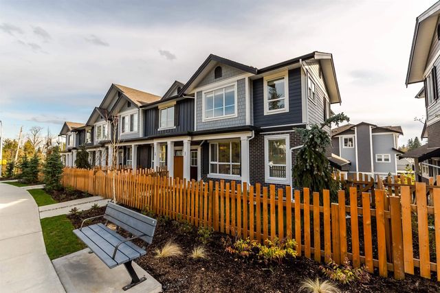 7157 210 Street 21, Langley