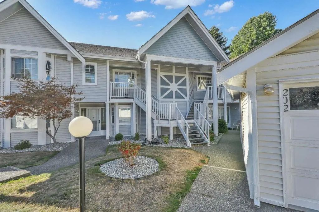 9109 154 Street 202, Surrey