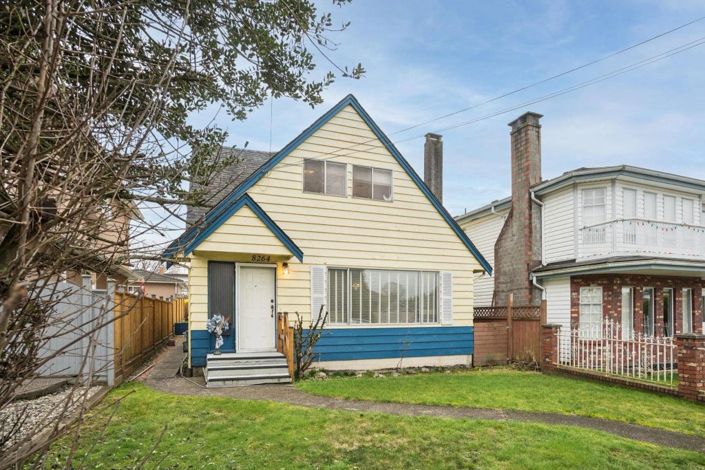 8264 14th Avenue, Burnaby
