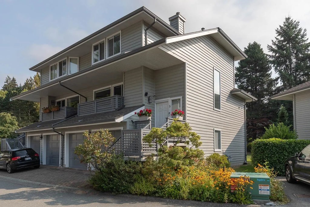 3634 Garibaldi Drive 5, North Vancouver