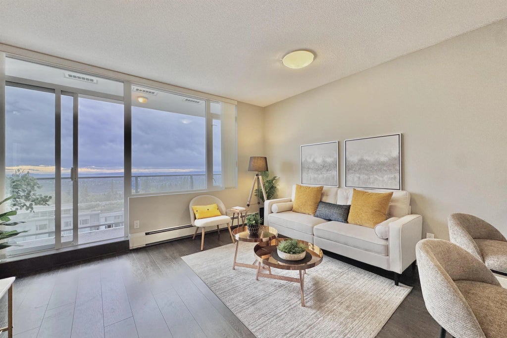 9025 Highland Court 1103, Burnaby