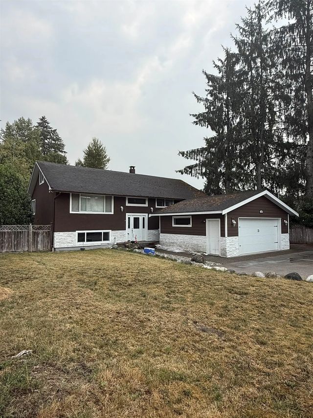 11926 236 Street, Maple Ridge