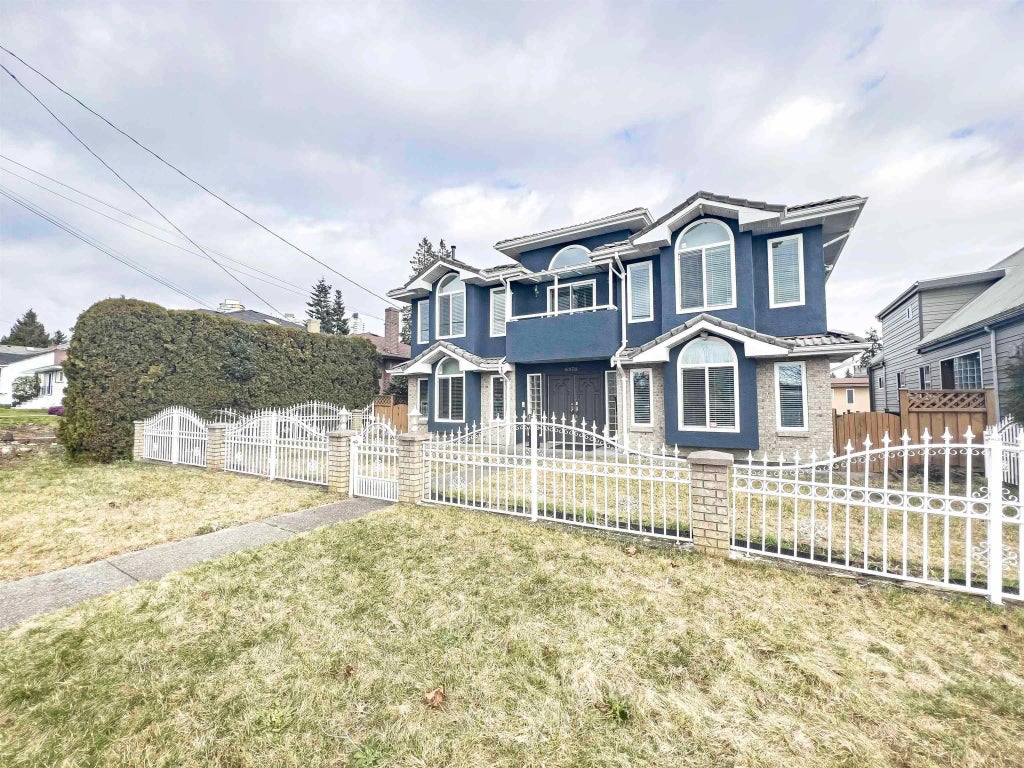 6970 Willingdon Ave, Burnaby
