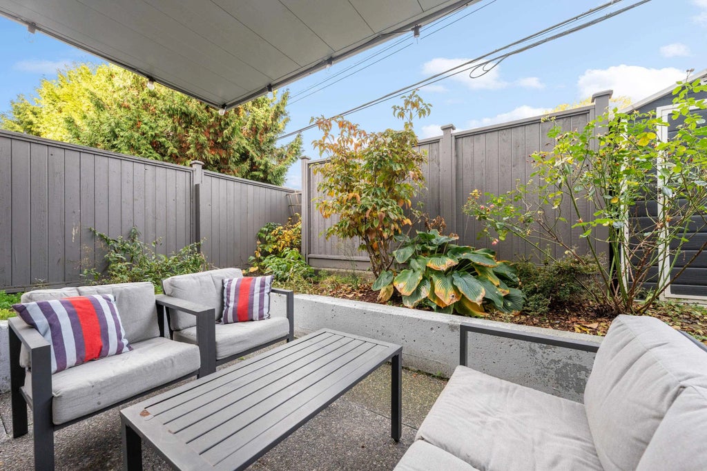 2133 Dundas Street 105, Vancouver