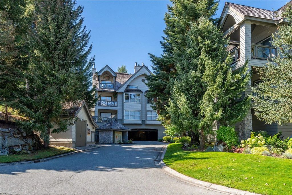 3300 Ptarmigan Place 103, Whistler
