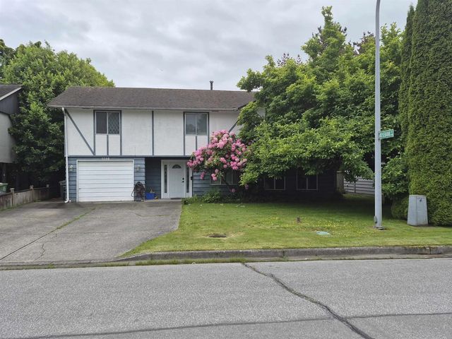 8280 Rosebank Crescent, Richmond