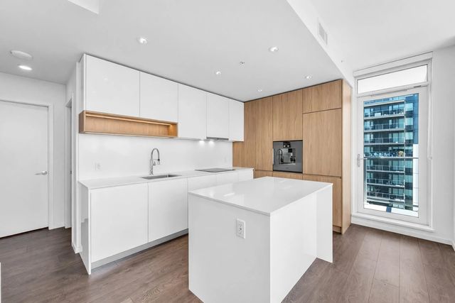 6808 Minoru Boulevard 902, Richmond