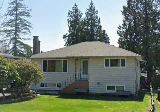 489 Ailsa Avenue, Port Moody