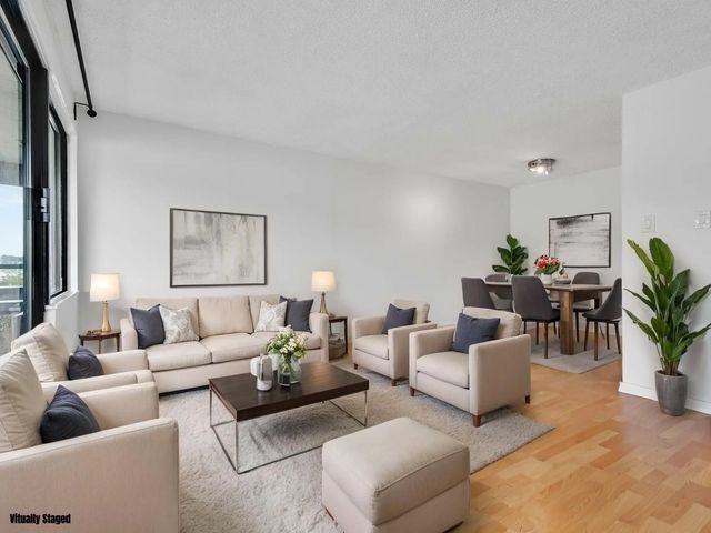 1026 Queens Avenue 704, New Westminster