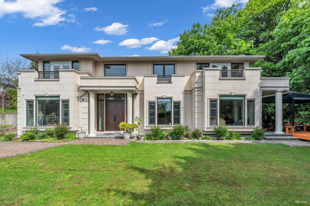 1835 Mathers Avenue, West Vancouver