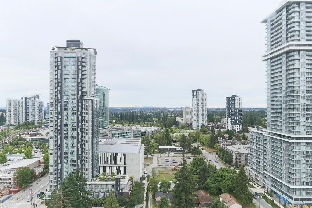 13398 104 Avenue 2911, Surrey