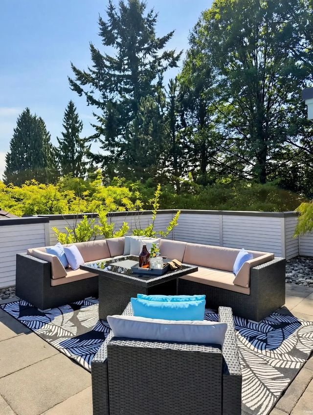 1966 Coquitlam Avenue 314, Port Coquitlam