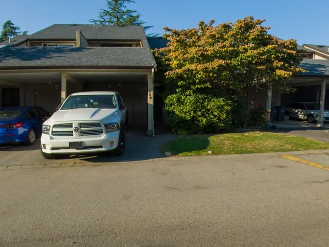 9270 122 Street 702, Surrey