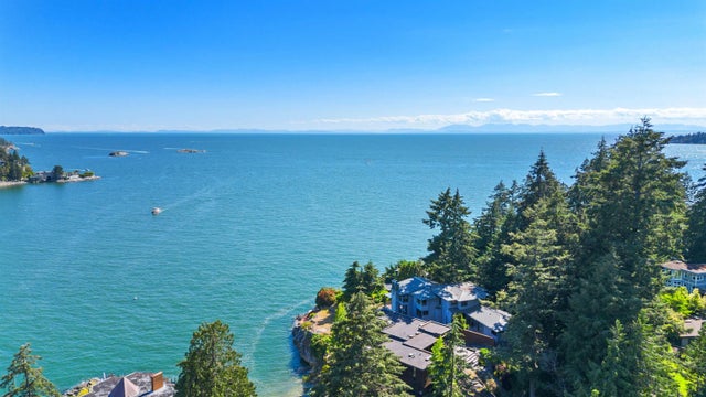 5812 Eagle Island, West Vancouver