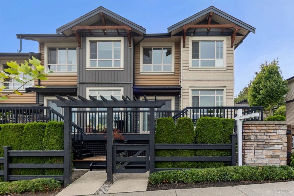 11305 240 Street 1, Maple Ridge