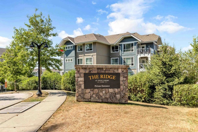 16380 64 Avenue 211, Surrey