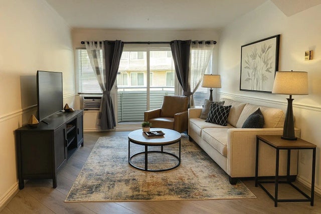 12130 80 Avenue 205, Surrey