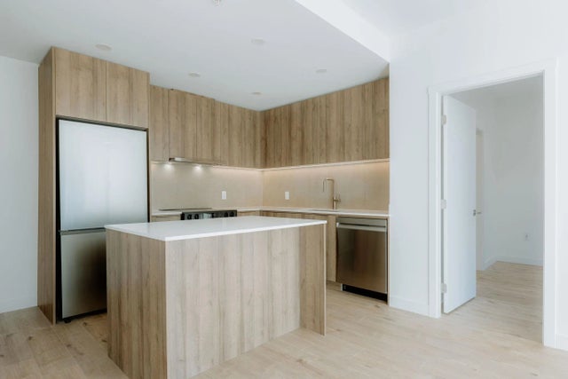 3594 Malsum Drive 305, North Vancouver