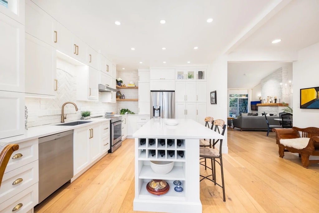 2533 152 Street 75, Surrey