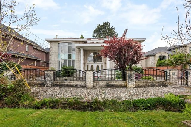 7471 Ledway Road, Richmond