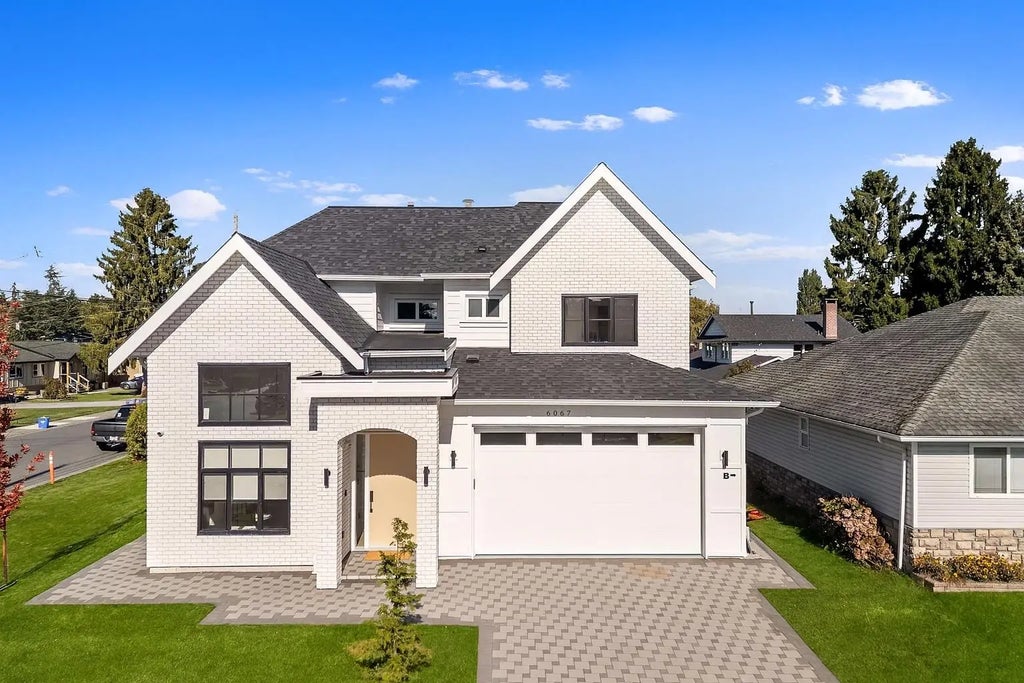 6067 44a Avenue, Ladner