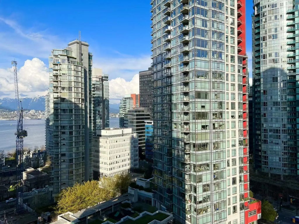 1238 Melville Street 1706, Vancouver