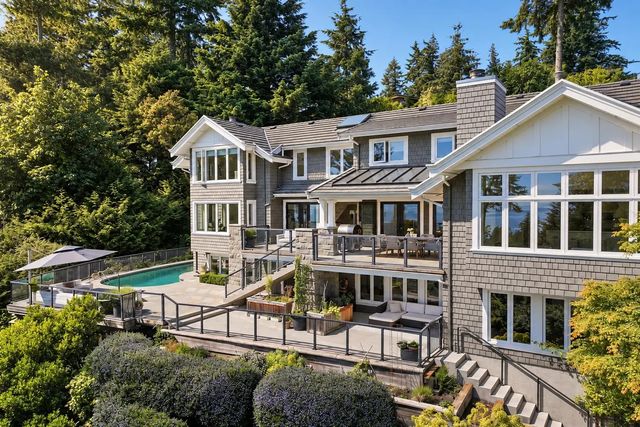 6180 Candia Place, West Vancouver