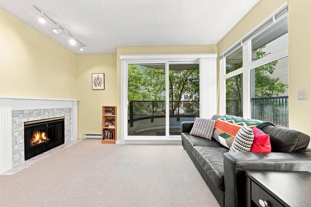 1924 Comox Street 209, Vancouver