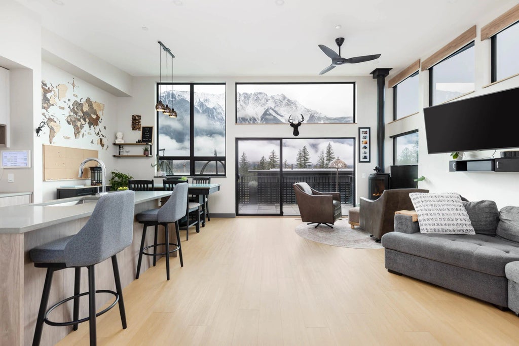 4000 Sunstone Way 50, Pemberton