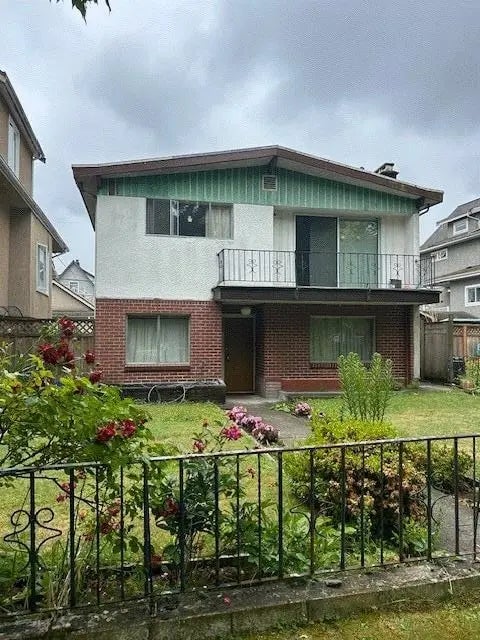 1320 E 11th Avenue, Vancouver