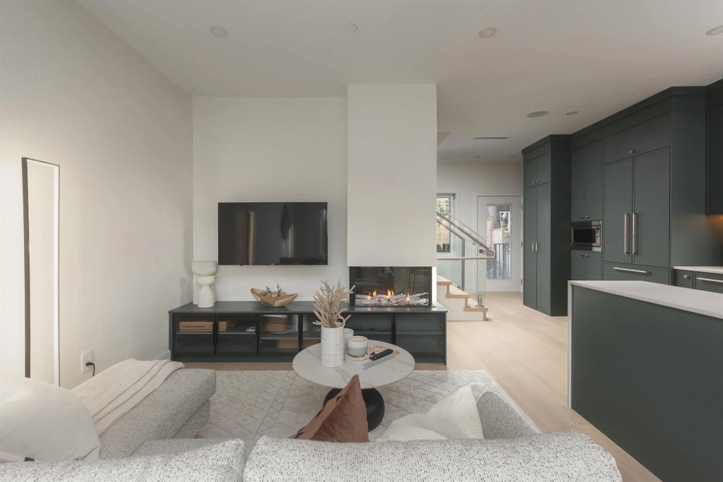 8508 East Boulevard 2, Vancouver