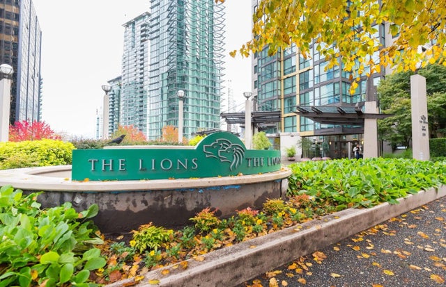 1331 Alberni Street 2007, Vancouver